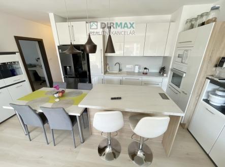 Prodej bytu, 4+kk, 116 m²
