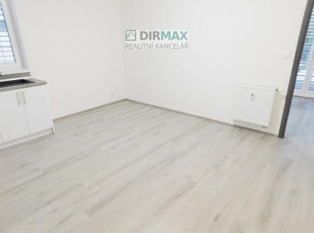 Pronájem bytu, 2+kk, 56 m²