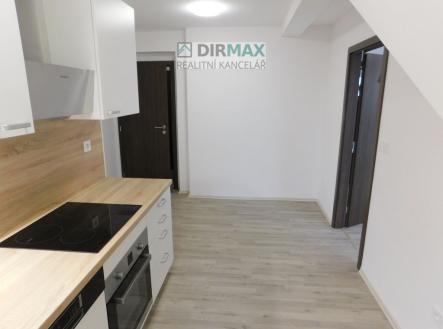 Pronájem bytu, 2+1, 60 m²