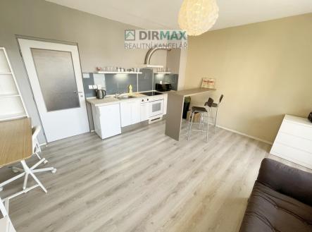 Pronájem bytu, 1+kk, 33 m²