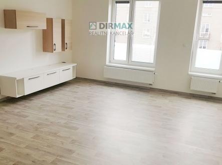 Pronájem bytu, 1+kk, 43 m²