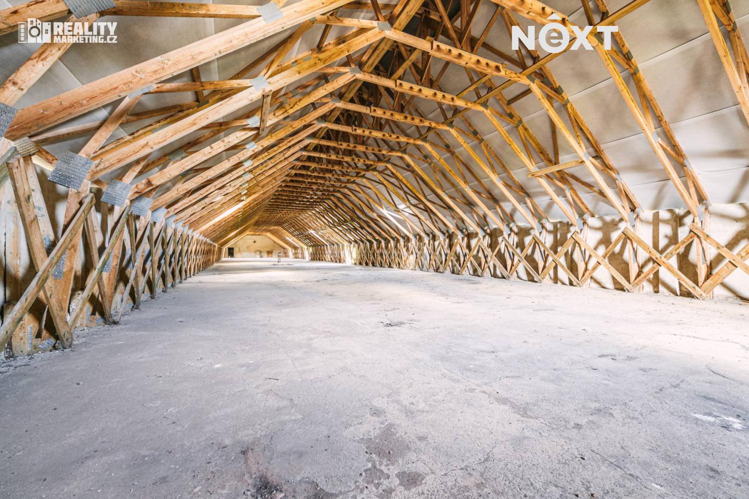 Prodej komerční Zemědělství, 1 758㎡