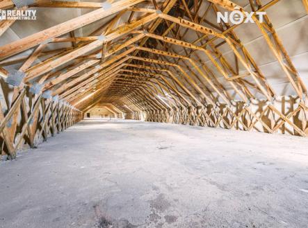 Prodej komerčního objektu, jiný, 4 236 m²