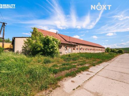 Prodej komerčního objektu, sklad, 4 236 m²