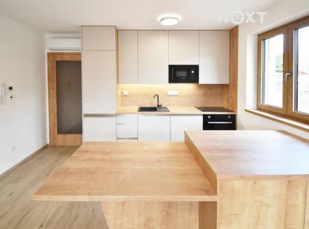 Pronájem bytu, 2+kk, 43 m²