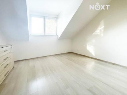 Pronájem bytu, 3+kk, 63 m²