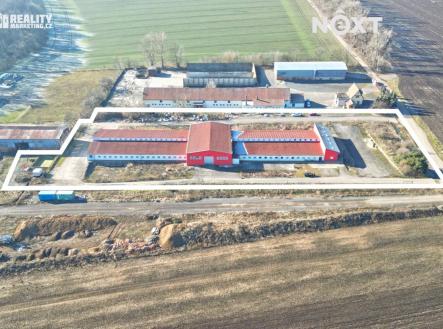 Pronájem komerčního objektu, sklad, 8 418 m²