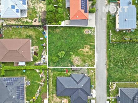 Prodej pozemku pro bydlení, 738 m²