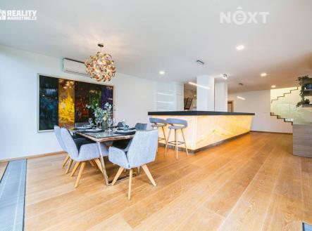 Prodej domu/vily, 382 m²