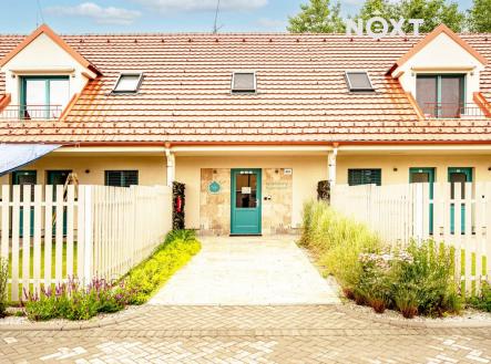 Pronájem bytu, 3+kk, 61 m²