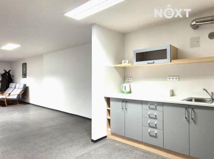 Pronájem kanceláře, 48 m²