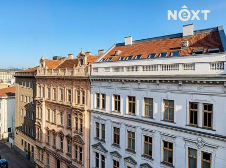 Pronájem kanceláře, 74 m²