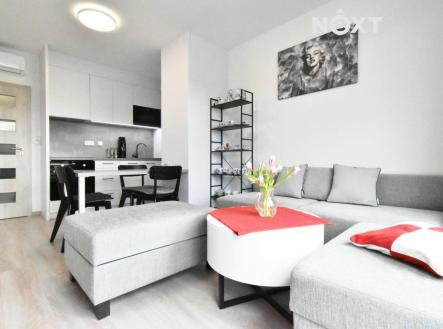 Pronájem bytu, 2+kk, 37 m²