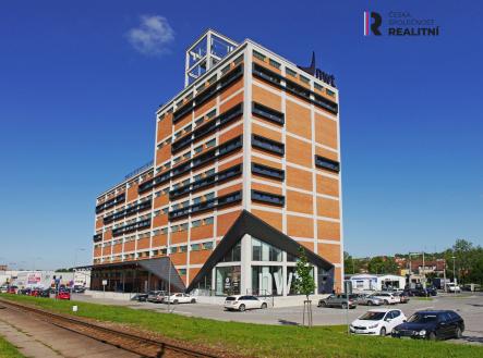 Pronájem kanceláře, 73 m²