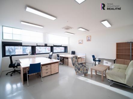 Pronájem kanceláře, 33 m²