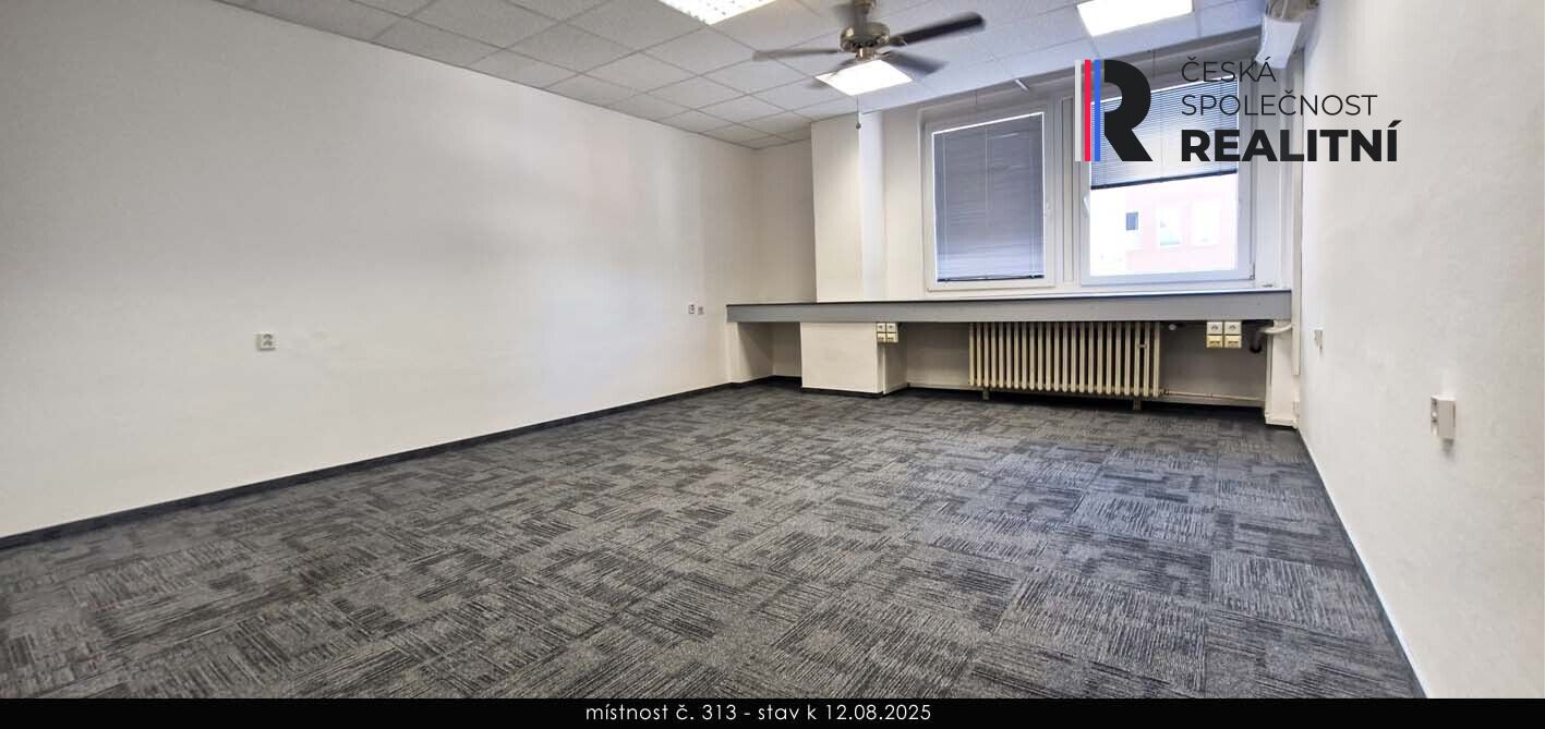 Pronájem, Komerční prostory kancelářské, 18,72 m2, Zlín