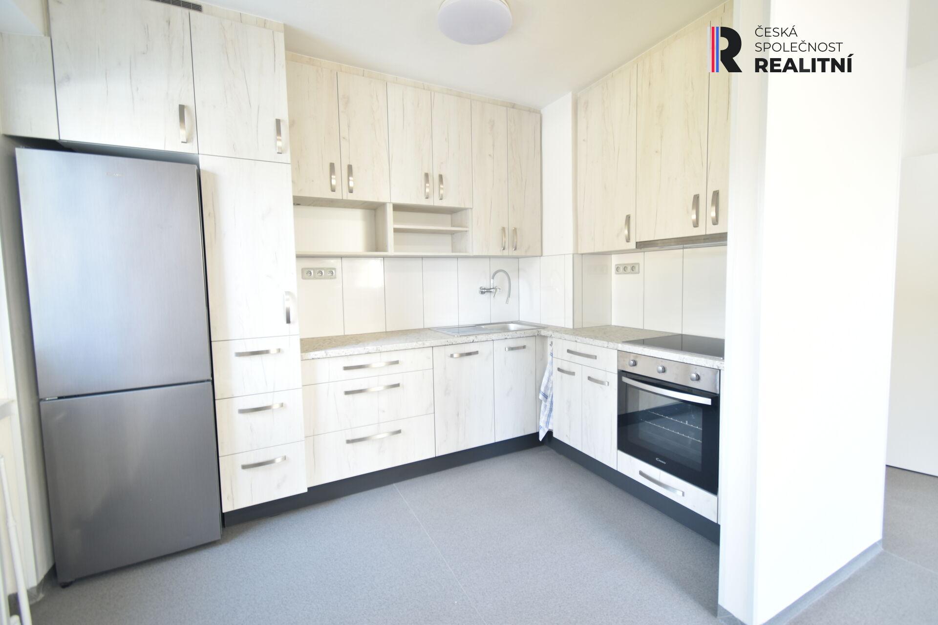 Pronájem  bytu 2+1, 79 m2, Zlín