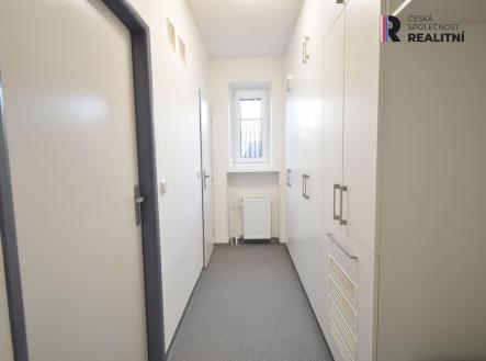 Pronájem bytu, 2+1, 79 m²