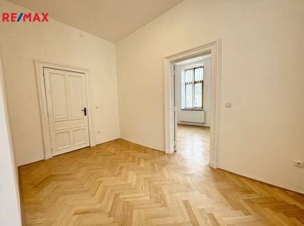 Pronájem bytu, 2+1, 76 m²