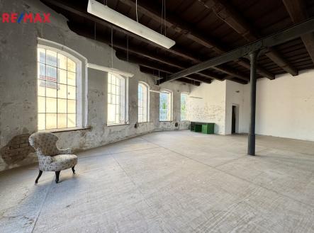 Prodej - historický objekt, 902 m²