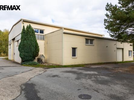 Prodej výrobní prostory, 1 033 m²
