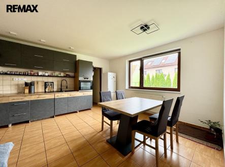 Prodej domu/vily, 313 m²