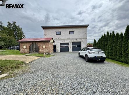 Prodej výrobní prostor, 313 m²