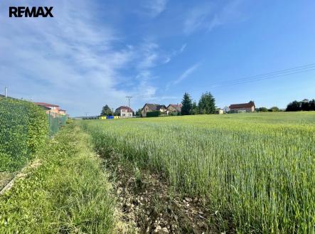 Prodej pozemku pro bydlení, 1 241 m²