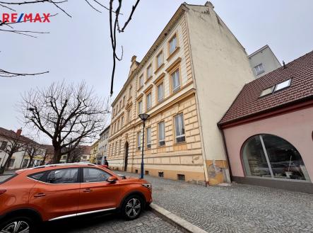 Prodej kanceláře, 2 126 m²