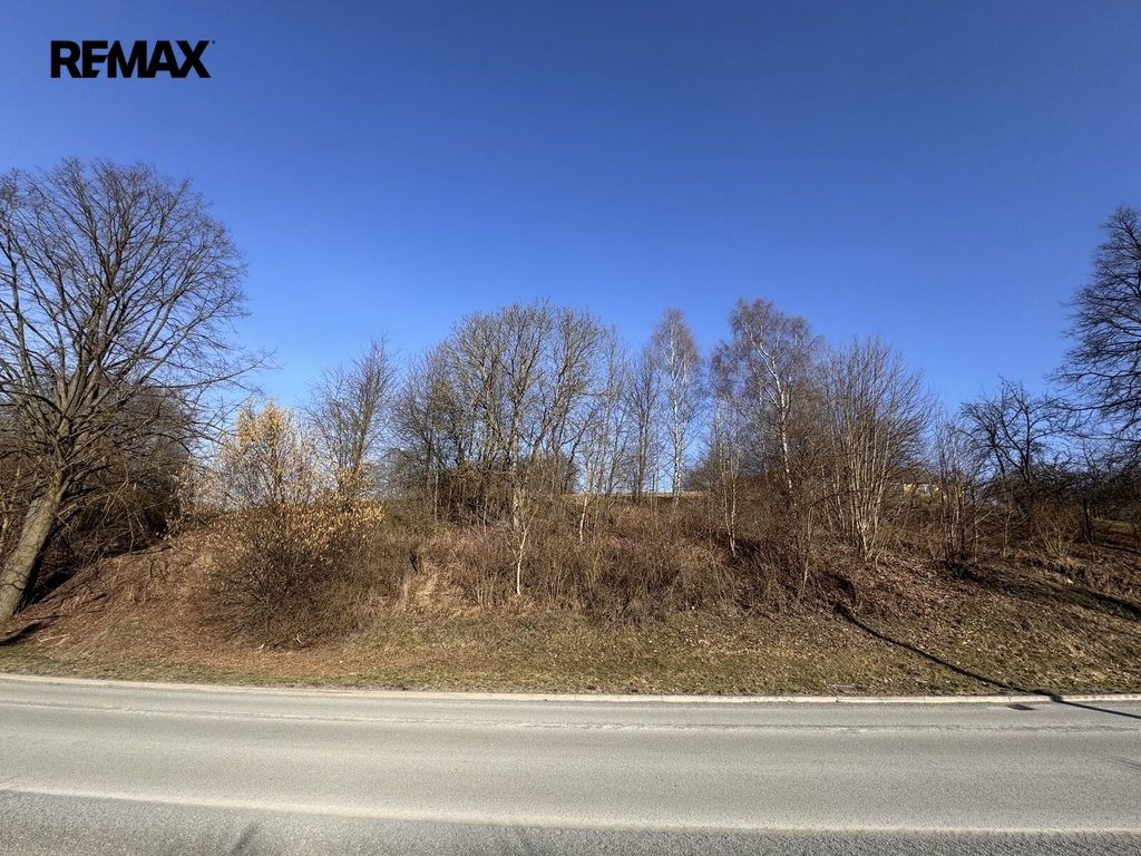 Přední část