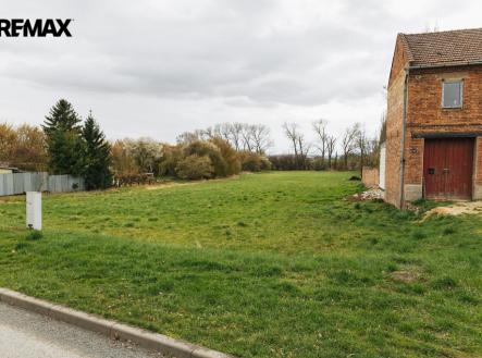 Prodej pozemku pro bydlení, 1 211 m²