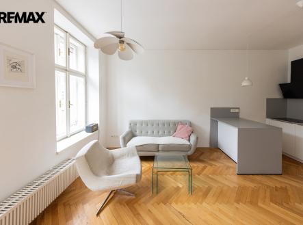 Pronájem bytu, 3+kk, 54 m²