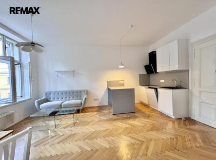 Pronájem bytu, 3+kk, 54 m²