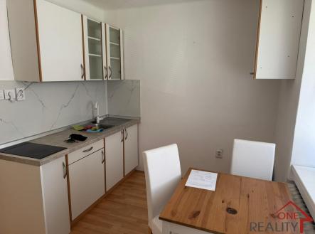 Pronájem bytu, 1+1, 35 m²