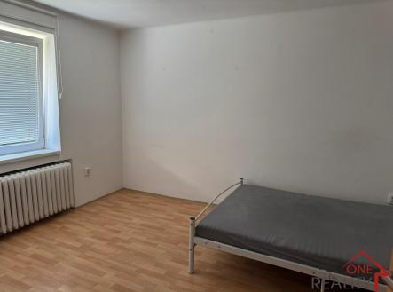 Pronájem bytu, 1+1, 35 m²