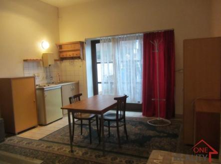 Pronájem bytu, 1+kk, 35 m²