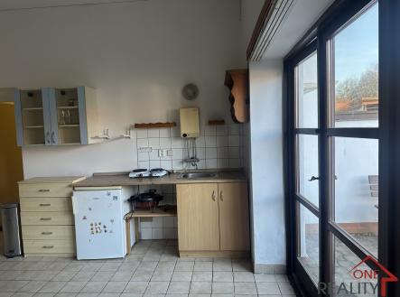 Pronájem bytu, 1+kk, 35 m²