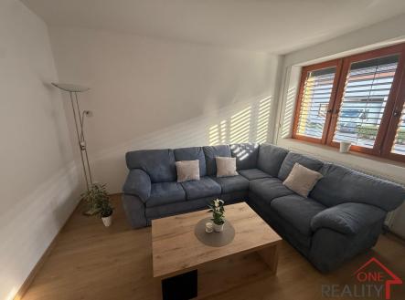 Pronájem bytu, 2+1, 70 m²