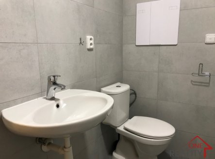 Pronájem bytu, 1+kk, 35 m²
