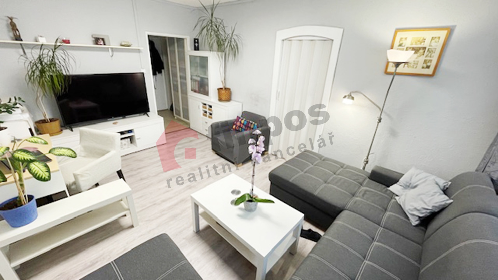 Byt 3+1/L v OV, 69m2, ul. Třeboradická, Praha 8