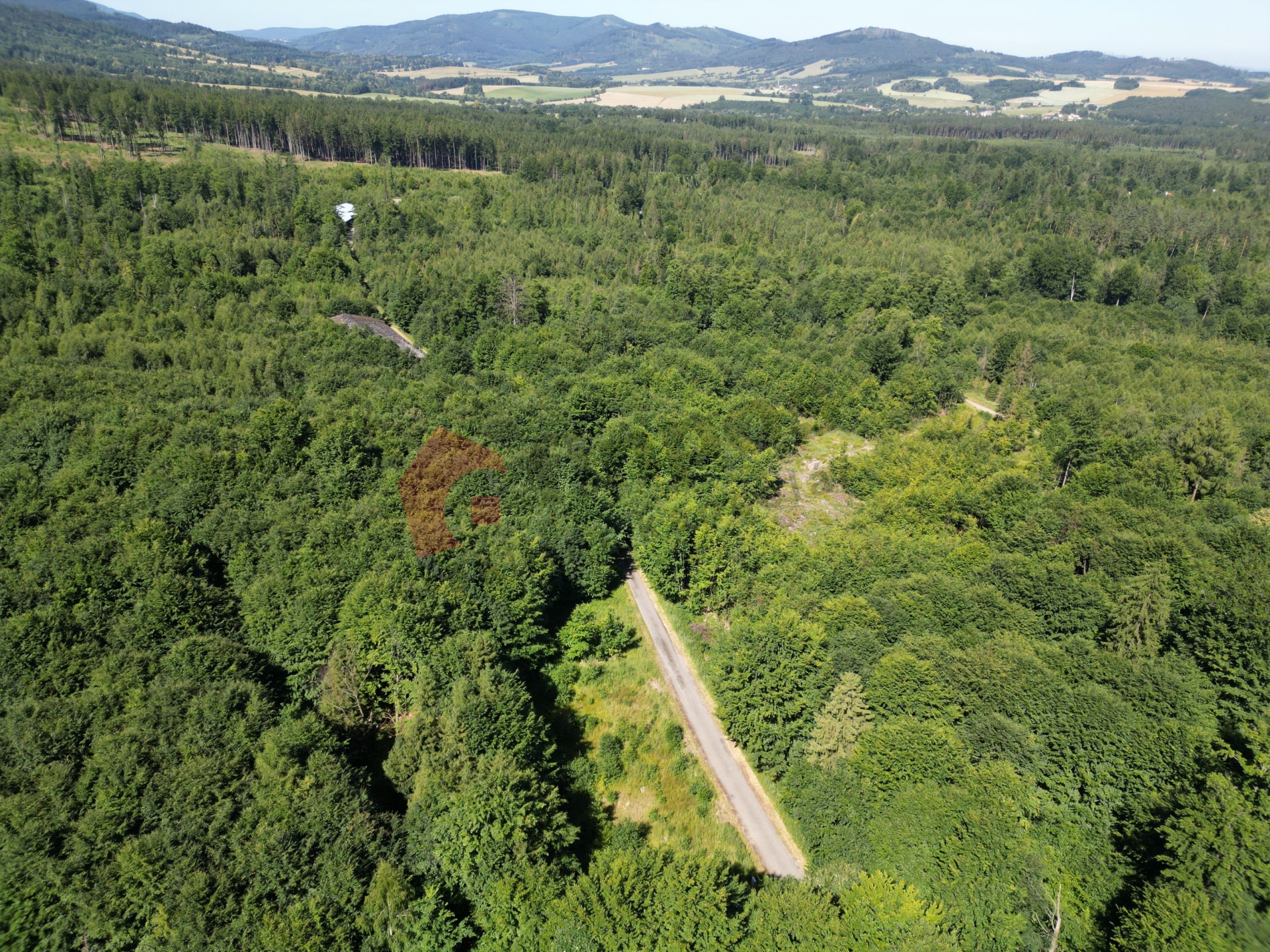 Prodej pozemku 990 m2 Mikulovice, Okres Jeseník