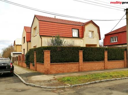 Pronájem domu/vily, 122 m²