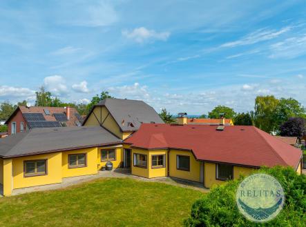 Prodej - dům/vila, 207 m²