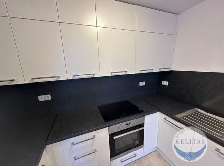 Pronájem bytu, 3+kk, 100 m²