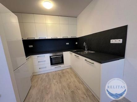 Pronájem bytu, 3+kk, 100 m²