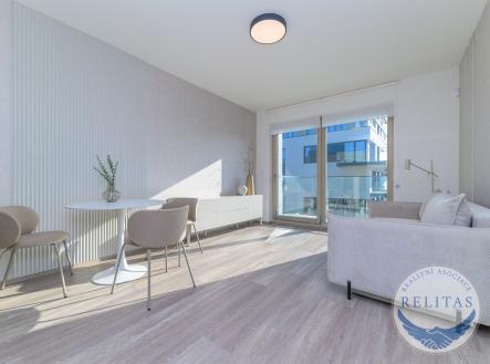 Pronájem bytu, 2+kk, 65 m²