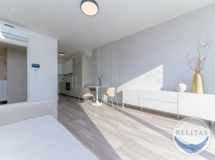 Pronájem bytu, 2+kk, 65 m²