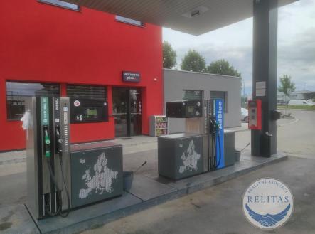 Prodej obchodní prostor, 210 m²