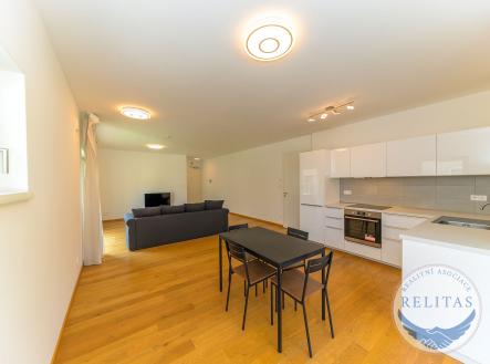 Pronájem bytu, 2+kk, 96 m²