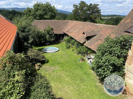 Prodej zemědělského objektu, 1 973 m²